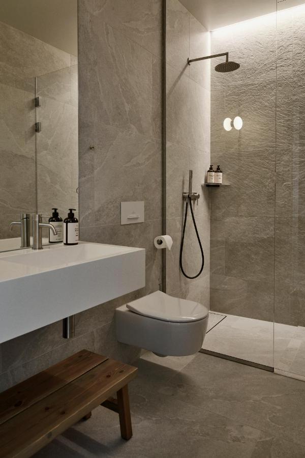 Runo Hotel Porvoo Exterior foto A bidet shower