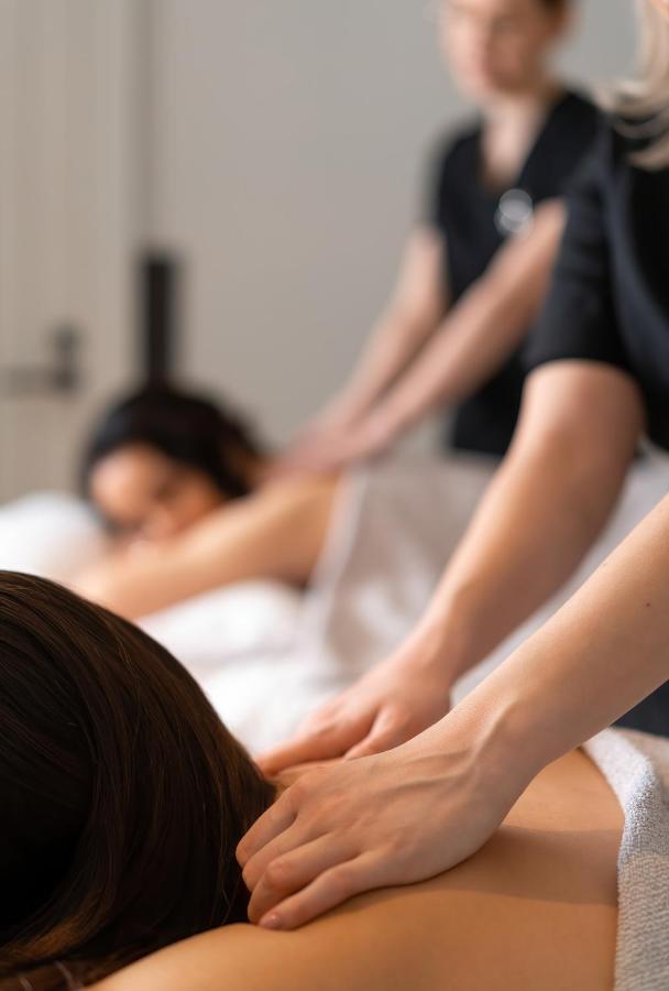 Runo Hotel Porvoo Exterior foto A foot massage